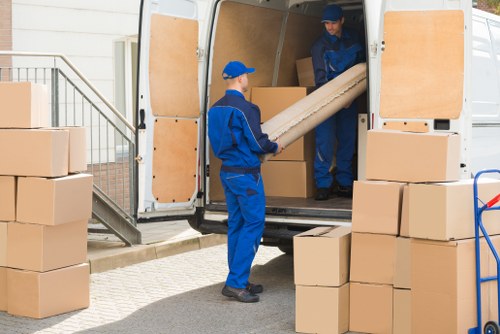 Local student removals team working in Tooting near residential streets